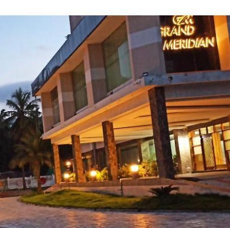 Grand Meridian Vinnamangalam Buitenkant foto