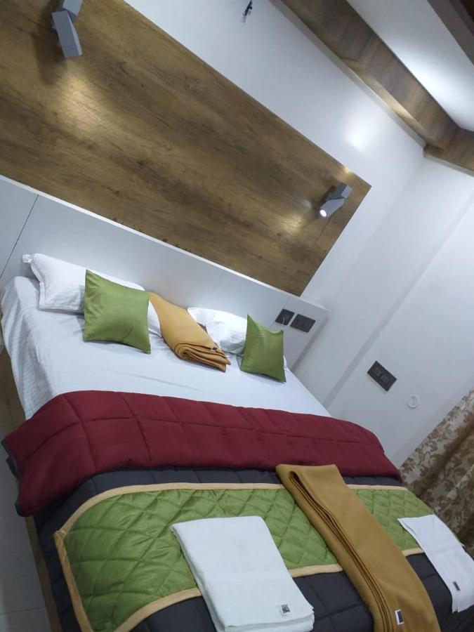 Grand Meridian Vinnamangalam Buitenkant foto